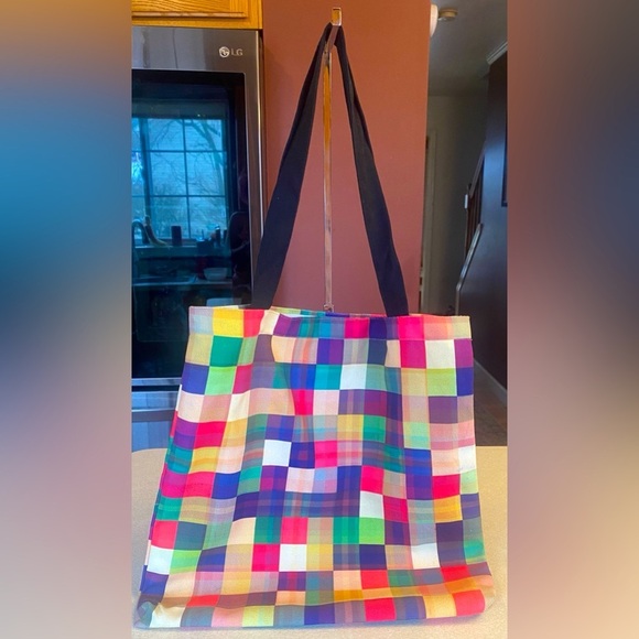 Handbags - Rainbow Quilted Pattern Tote, EUC